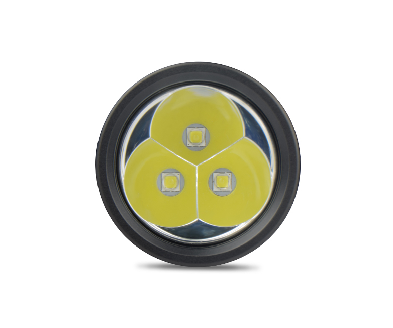 D511潛水手（shǒu）電筒（tǒng），技術潛水手電筒，專業潛（qián）水手電筒，潛（qián）水手電品牌（pái），OrcaTorch久久国产三级精品